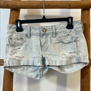 American Eagle Outfitters Light Wash Distressed Jean Shorts